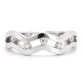 Silberring mit Zirkonen