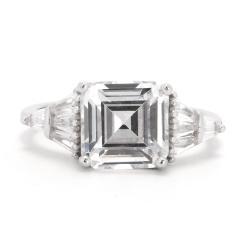 Silberring mit Zirkonen