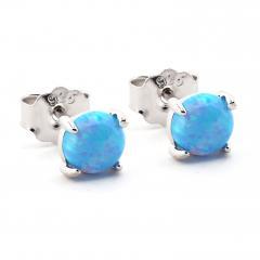 Silberne Ohrringe mit blauem Opal