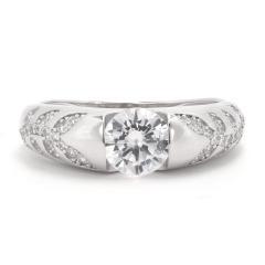 Silberring mit Zirkonen