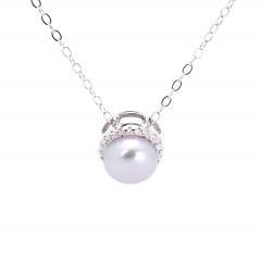 Silberkette und weiße Perle mit Zirkonen