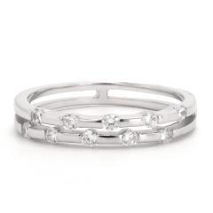 Silberring mit Zirkonen