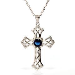 Silberanhänger Kreuz mit Smaragd und Zirkonen