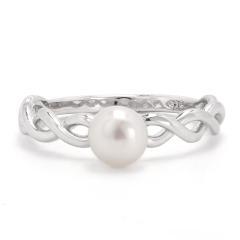 Silberring mit Perle