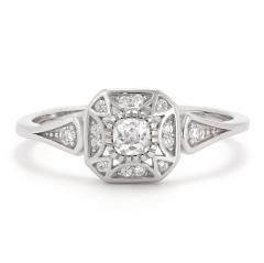 Silberring mit Zirkonen